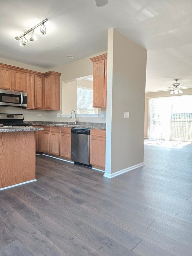 Foto del edificio - 3401 Kentshire Cir