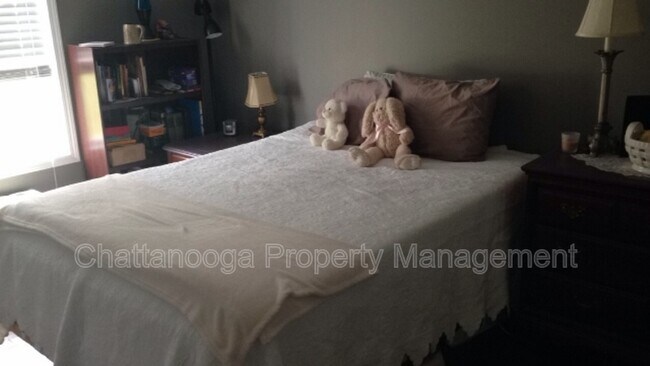 Foto del edificio - 696 N Peppercorn Ln