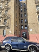 Building Photo - 313 Brightwater Ct
