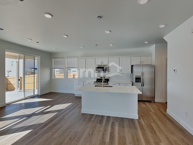 Building Photo - 10065 Abilene St