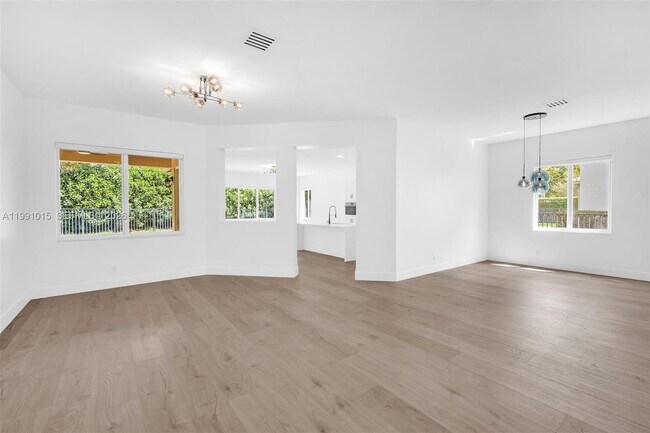 Foto del edificio - 19381 Stonebrook St