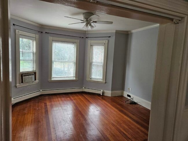 Living room - 775 Columbia Rd