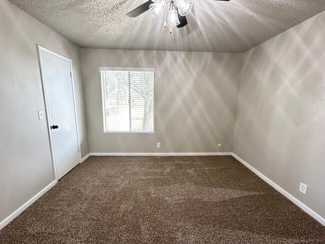 2x1 Upstairs Remodel: Bedroom 1 - Creekside Apartments