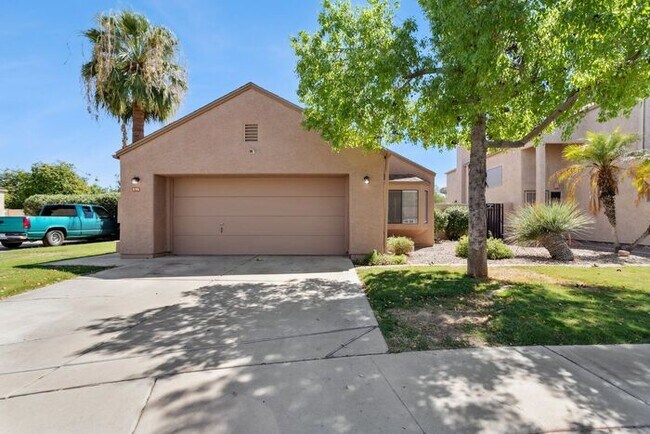 Foto del edificio - Cozy 3 Bedroom 2 Bath home Nestled in Stap...