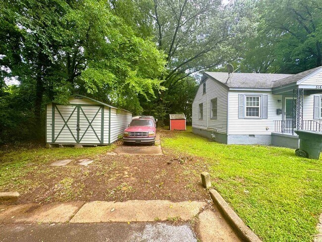 Building Photo - 514 Western Dr