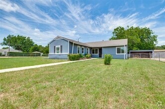Building Photo - 1037 Hoke Smith Dr