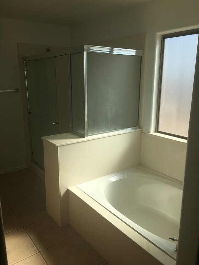Foto del edificio - 808 7th St NE