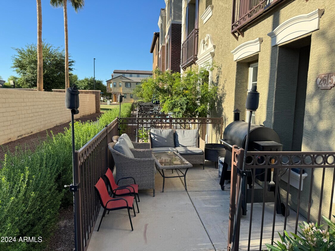2615 S Balsam Dr, Gilbert, AZ 85295 Townhome Rentals in Gilbert AZ