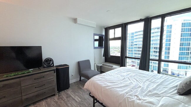Photo - 1909 South Atlantic Avenue Apartment