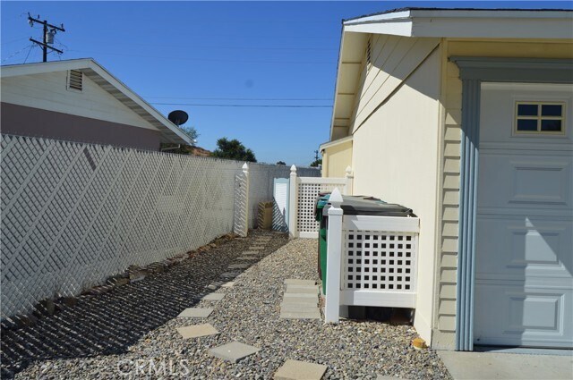 Building Photo - 27205 Wentworth Dr