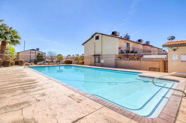 Building Photo - 1045 N 1725 W