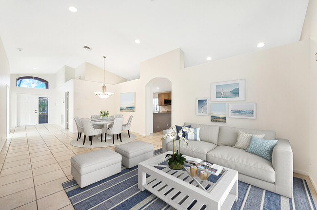 Foto del edificio - 5867 Royal Isles Blvd