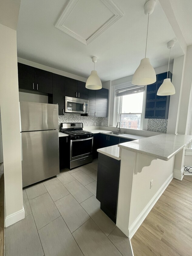 Primary Photo - 1601 Park Ave