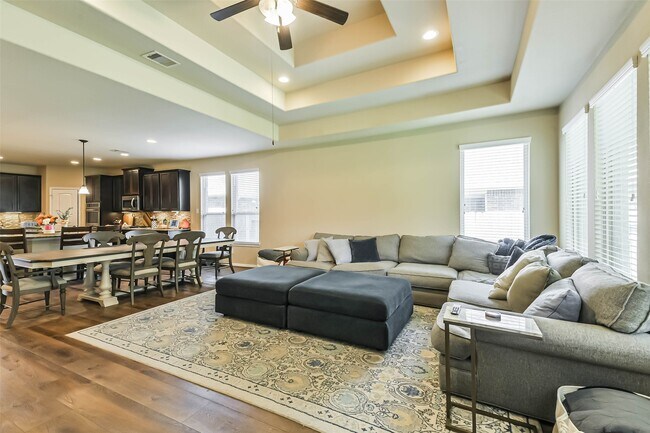 Building Photo - 111 Quail Meadow Dr