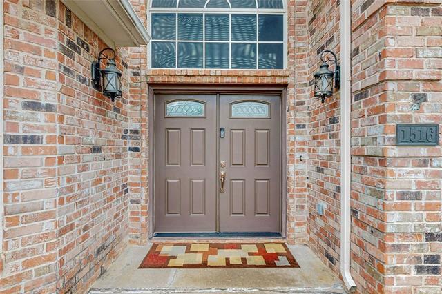 Foto del edificio - 1516 Mission Hills Ln