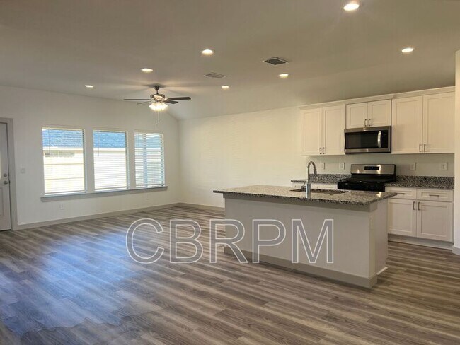 Foto del edificio - 7330 9th St