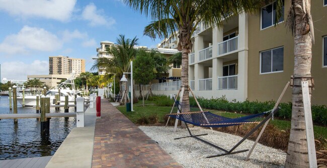 Building Photo - 1300 S Ocean Blvd