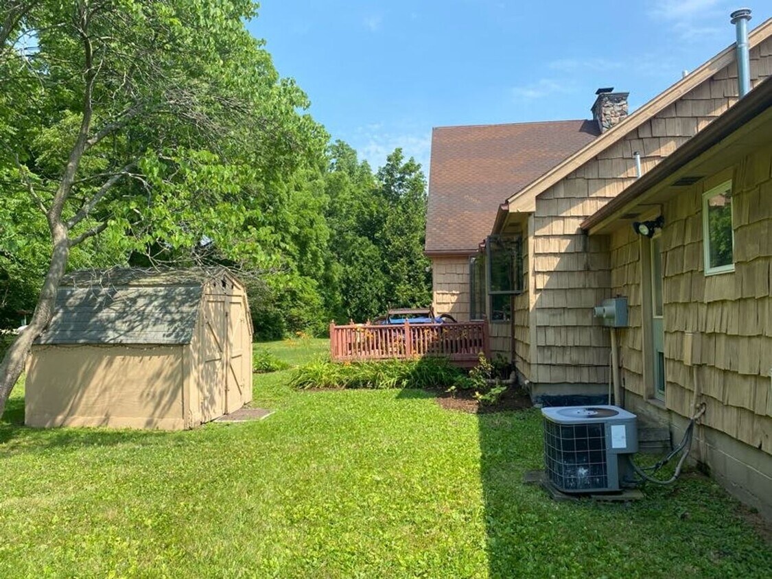 Foto del edificio - 311 1/2 Washington