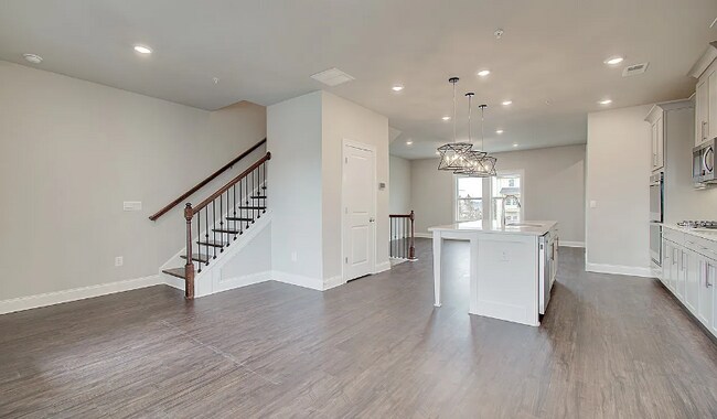Building Photo - 1091 Knoxboro Ln