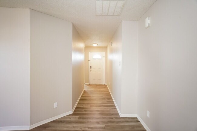 Foto del edificio - 3018 Everbloom Way