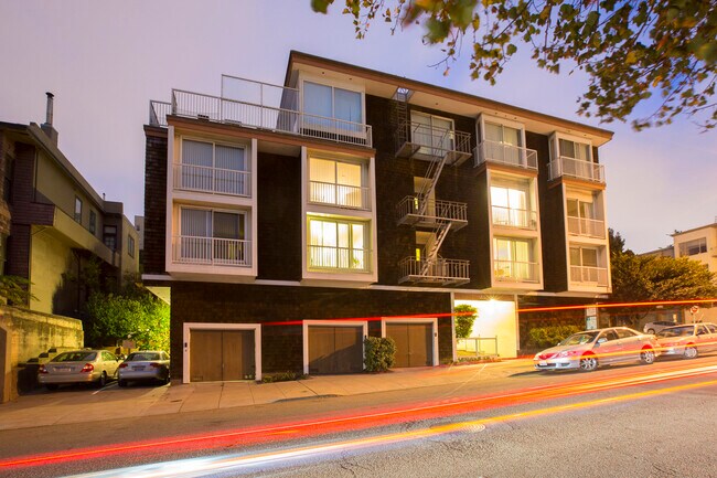 Foto del edificio - 2300 Buchanan St