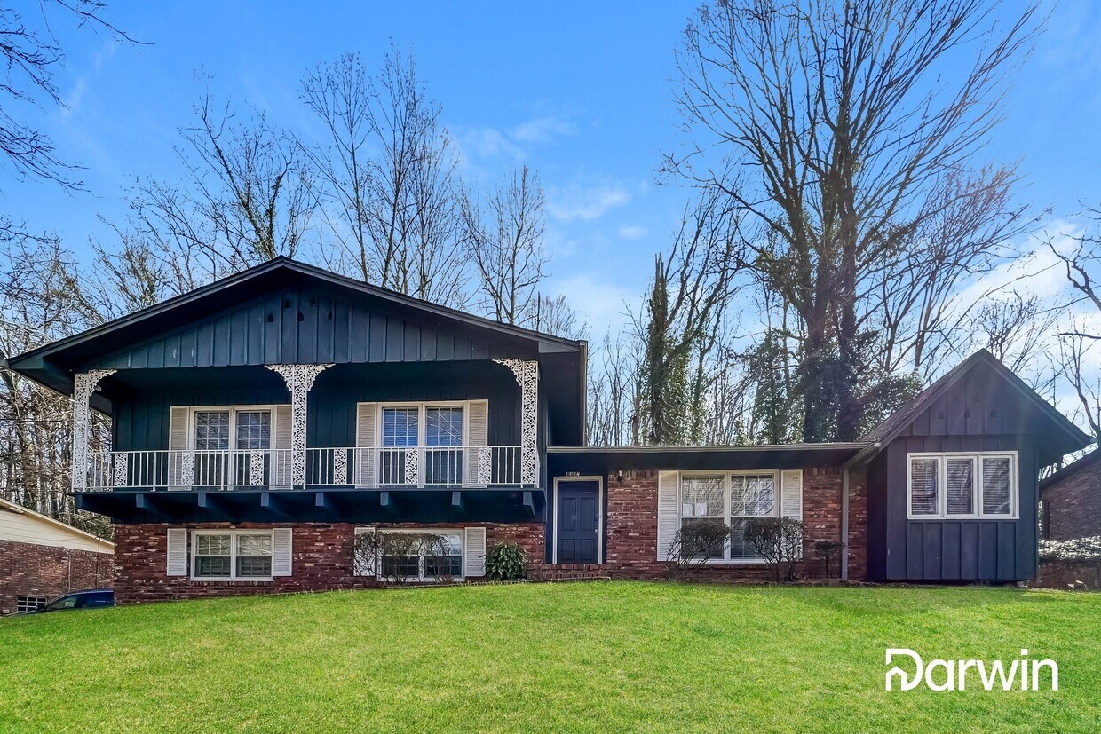 Foto principal - 8937 Valley Brook Rd
