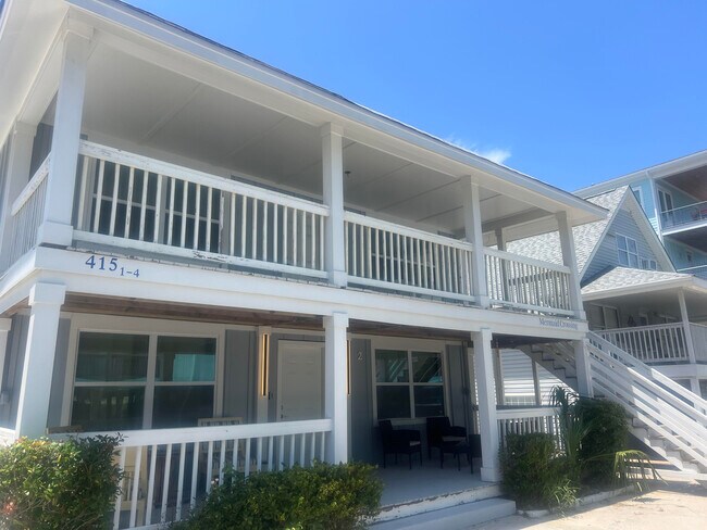 Foto del edificio - 415 Carolina Beach Ave N