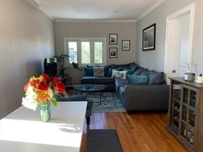 Building Photo - 43 Rogers St