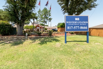 3.jpg - Western Station Apartments