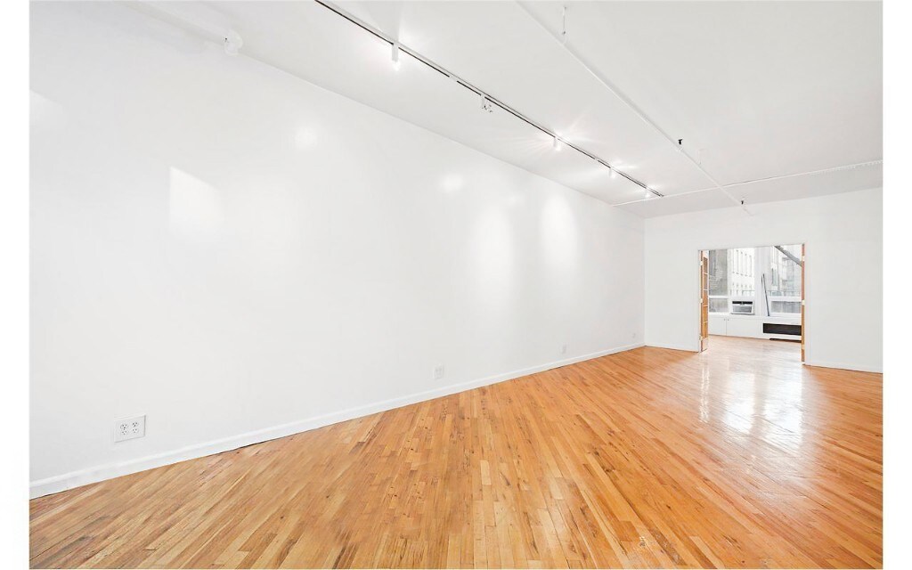Building Photo - 118 Spring St