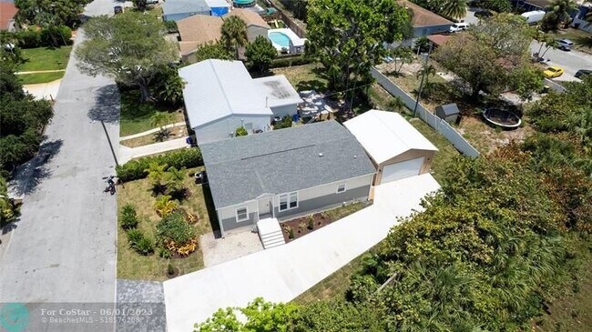 Foto del edificio - 1757 12th Ct N