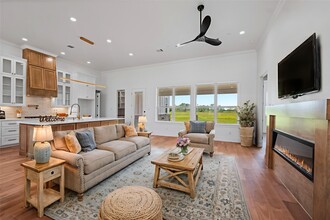 Building Photo - 413 Chuckwagon Trail