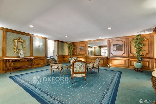 Foto del edificio - 69-10 108th St