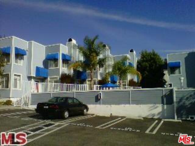 Foto principal - 3075 Foothill Blvd