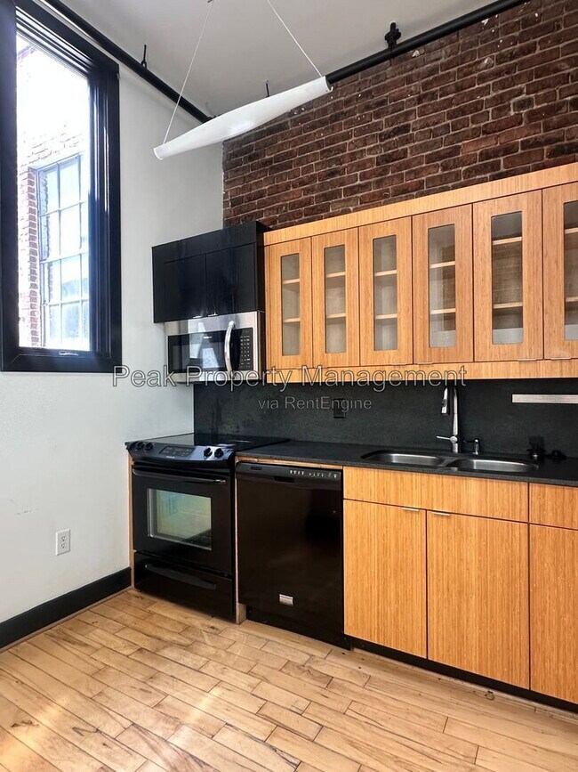 Photo - 205 East Broad Street Apartment