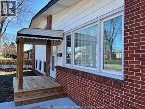 Building Photo - 3401 Roxborough Ave