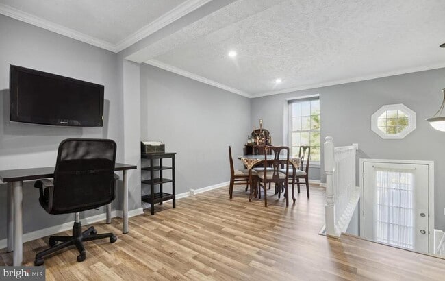 Building Photo - 1679 Fieldthorn Dr