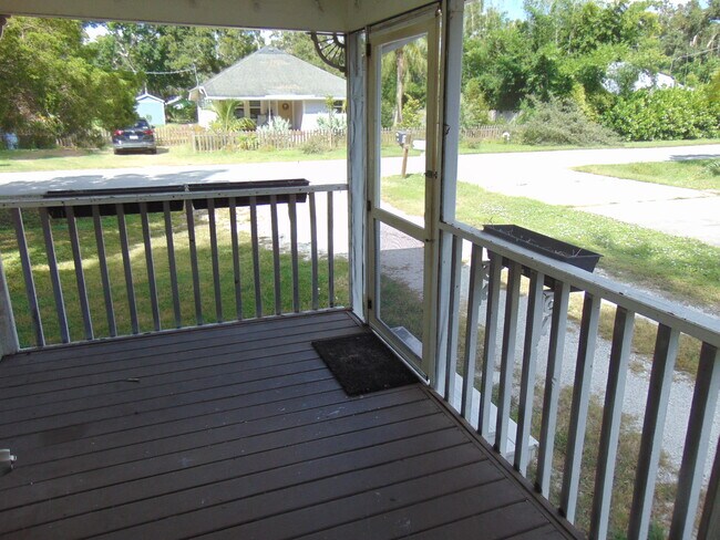 Photo - 2500 Ashton Rd House