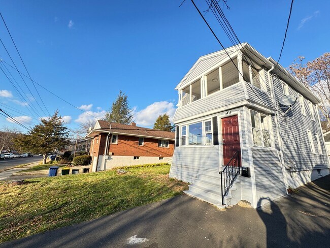 Foto del edificio - 145 Division St