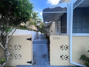 Building Photo - 2016 Pierce St