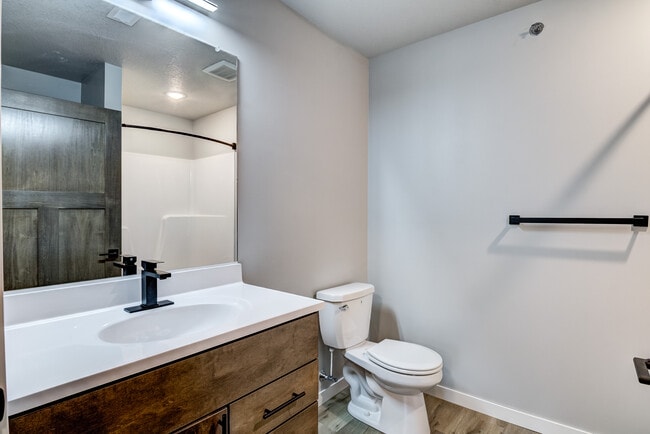 Foto del edificio - 4223 Jeffers Rd