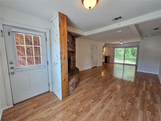 Foto del edificio - 10377 Country Club Dr