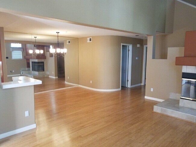 Building Photo - 980 Alpine Terrace