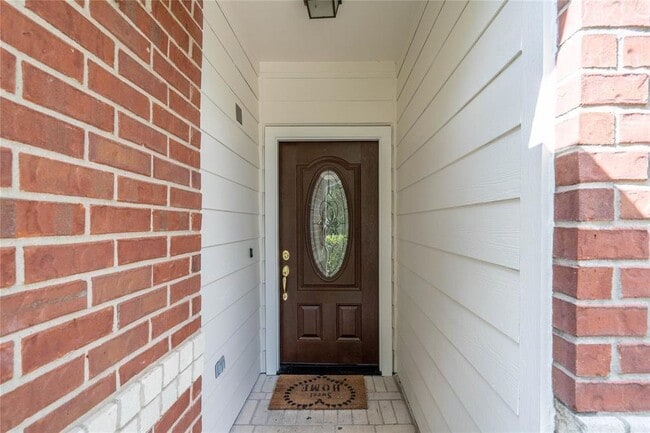Building Photo - 4715 Schiller Park Ln