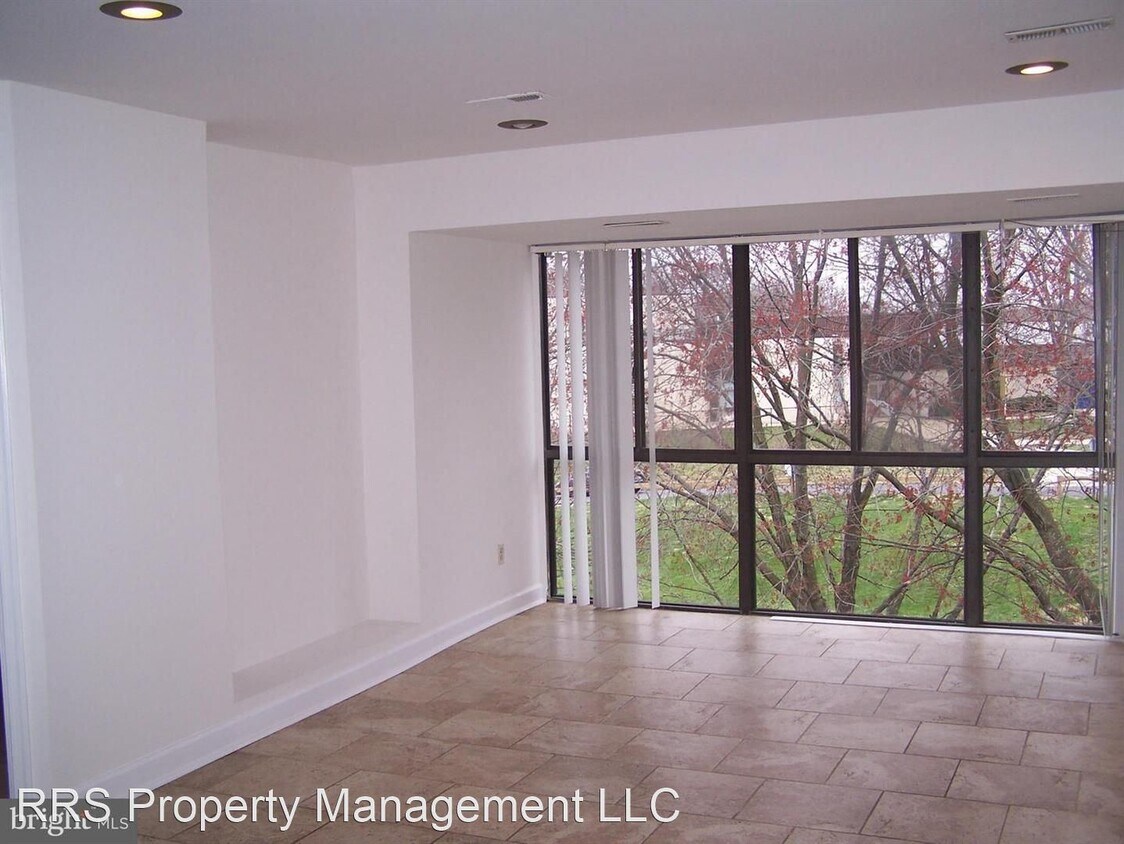 Foto del edificio - 2 br, 1 bath House - 18908 Smoothstone Way...