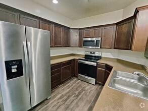 Building Photo - 91 W Springview Dr