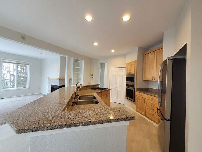Foto del edificio - 18530 King Eider Ln