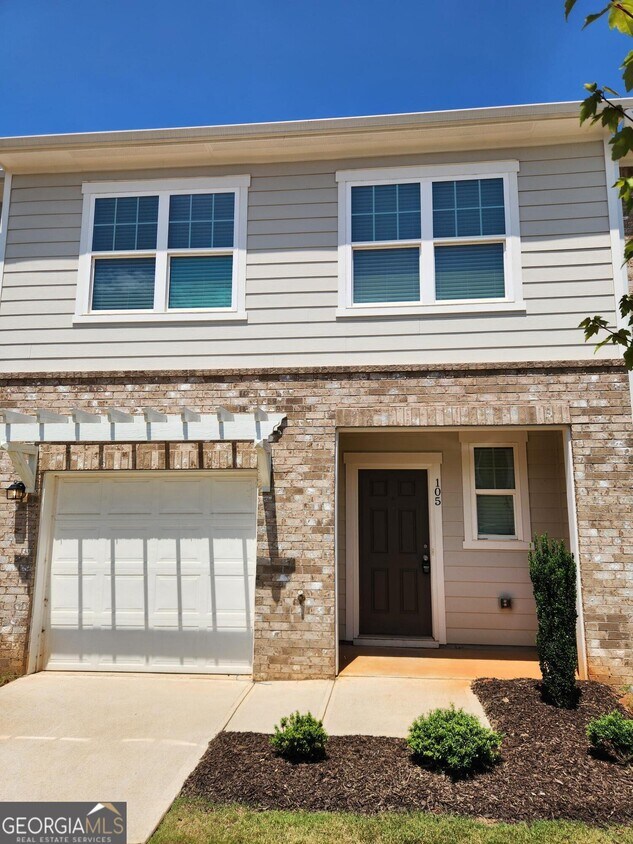 Foto principal - 105 Swindon Dr