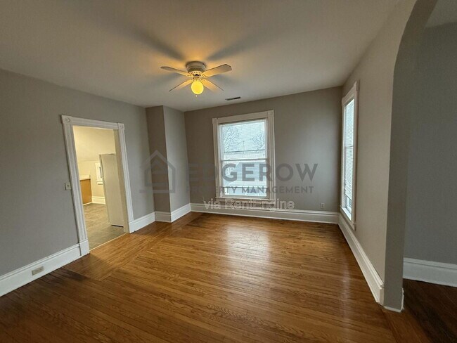 Foto del edificio - 725 Prospect Ave SE