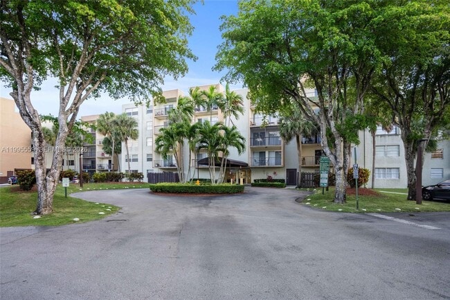 Foto del edificio - 14250 SW 62nd St